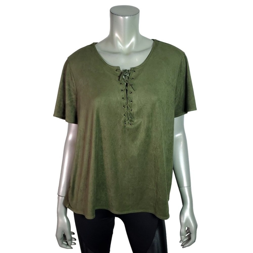 Falls Creek Top Plus Sz 2X Faux Suede Lace Up Cropped Stretch Short Sleeve Green
